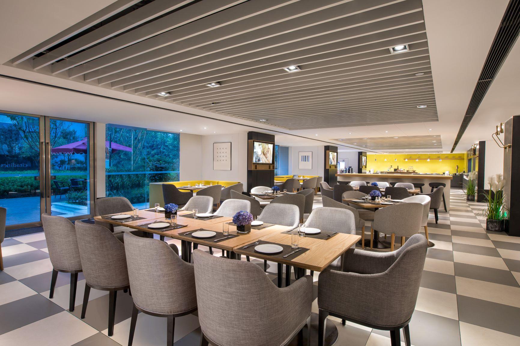 Citadines Gaoke Liangjiang Chongqing Aparthotel Bagian luar foto