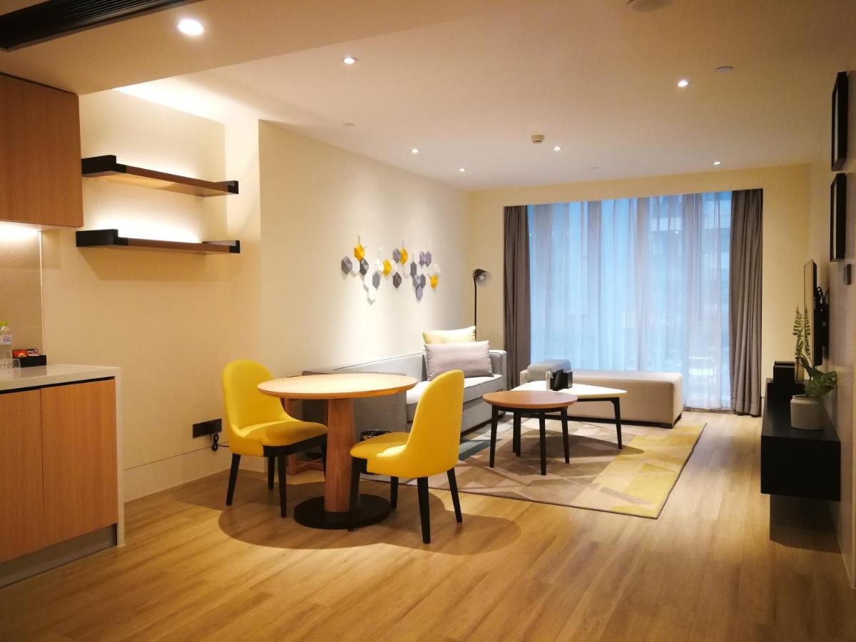 Citadines Gaoke Liangjiang Chongqing Aparthotel Bagian luar foto